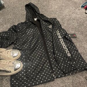 New Balance women’s running jacket size xl